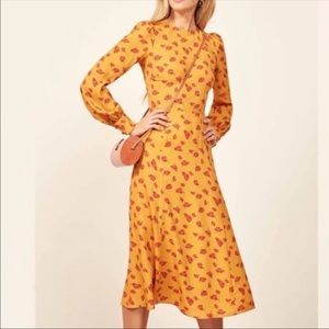 REFORMATION JOSEPHINE MIDI DRESS IN AMELIA PRINT (SIZE 2)